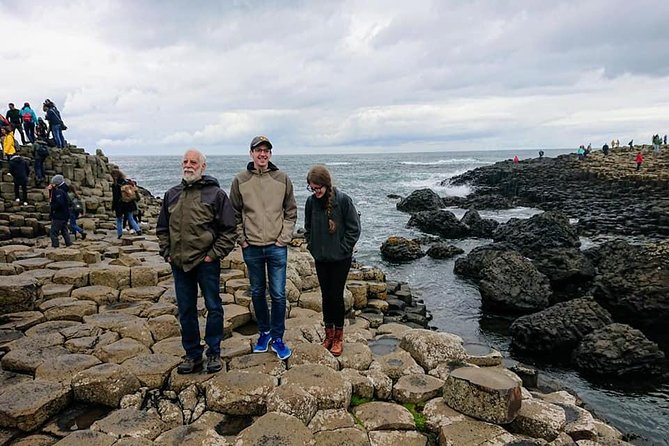 2-Day Private Northern Ireland Tour - Carrick-a-Rede and White Park Bay
