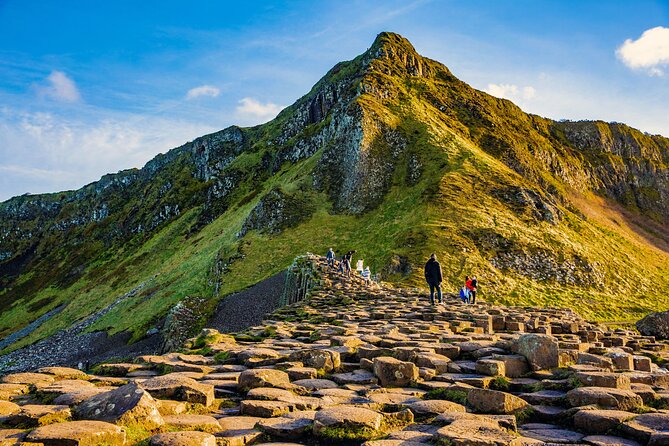 2-Day Private Northern Ireland Tour - Giant’s Causeway, Bushmills, and Dunluce