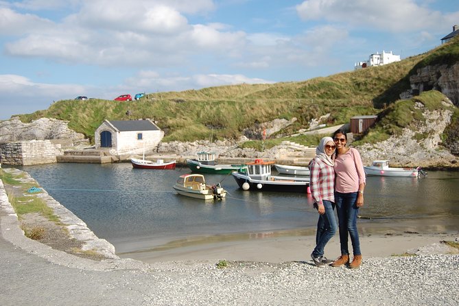 7 Hour Private Giants Causeway & Coastal Luxury Tour From Belfast - Bushmills adds whiskey, shopping, and a time decision
