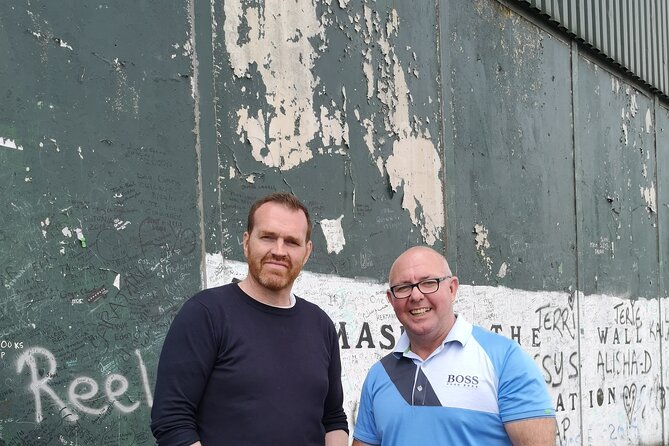 Belfast black taxi tours - The Peace Wall and Belfast’s divided streets