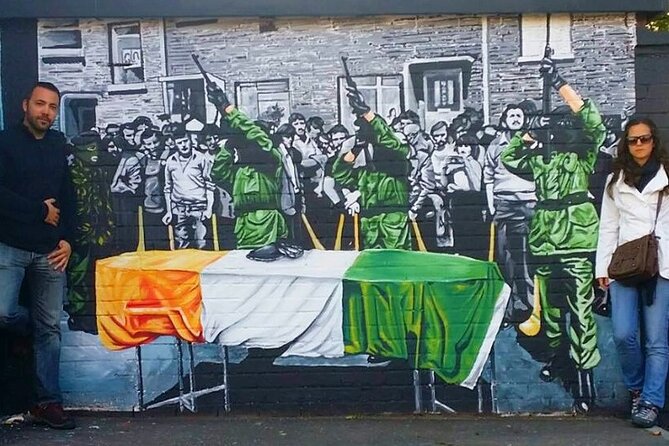 Belfast history of terror & mural 1 hr express private taxi tour - The historic church and secret peace talks
