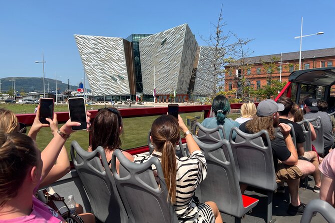 Belfast Hop-on Hop-off Tours - St George’s Market and the central sights