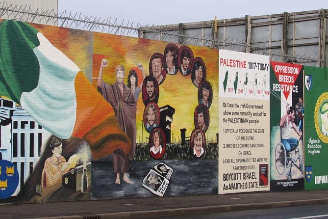 Belfast Murals Taxi Tour - How the guides shape the experience
