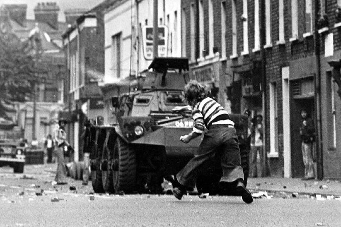 Belfast Political Tour-Conflicting Stories Walking Tour - Walking conditions, timing, and practical comfort