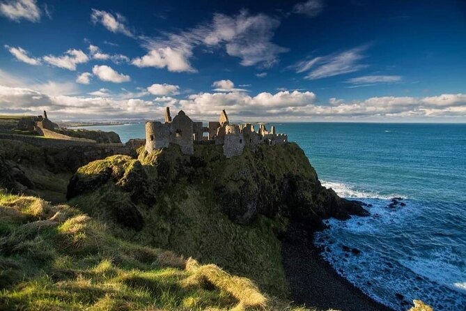 Experience the Antrim Coast and the Land of Giants - Private Tour - The private vehicle is the real convenience