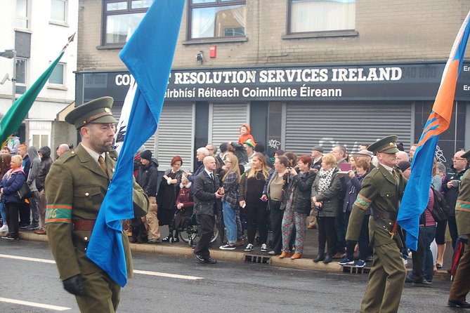 Famous Private Belfast Troubles Taxi Tour Original Drivers 2hr - Who Will Get the Most from This Tour