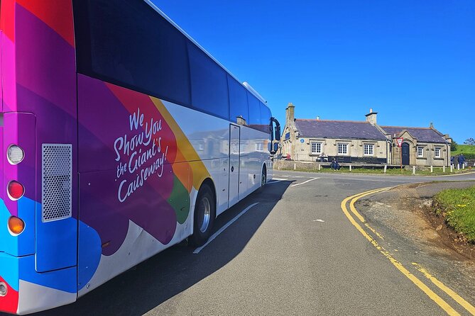 Giant's Causeway Day Tour and Belfast City Tour 1 Day Pass - Two good days for Belfast and the Antrim Coast