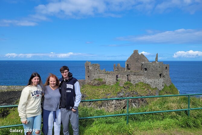 Giants causeway private tour 1 to 7 people - Crossing Carrick-a-Rede Rope Bridge