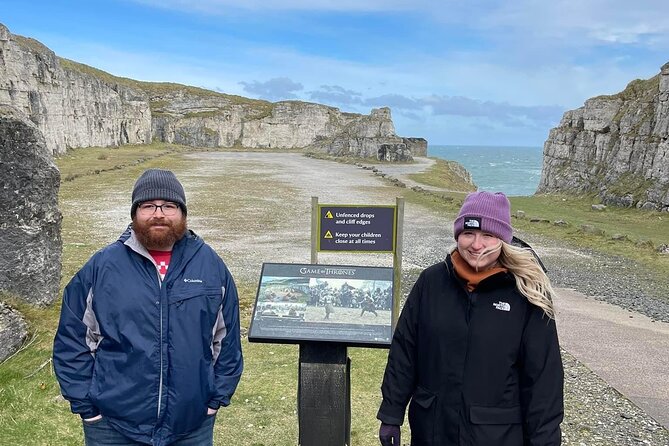 Giants Causeway Tour from Belfast + FREE Belfast Mural Tour - Carrick-a-Rede: a bridge with a real thrill