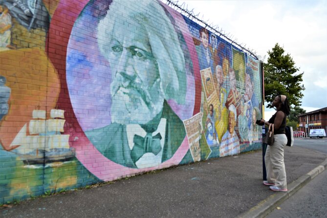 Highlights of Belfast sightseeing 4 hours private tour - Should you book the private Belfast sightseeing tour?