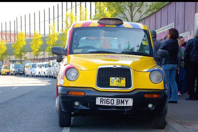 History of Belfast conflict and terror 1 hour black taxi tour - Bobby Sands and the Republican heartland