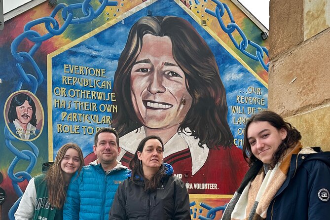 History of Belfast conflict and terror 1 hour black taxi tour - Shankill Road and the Loyalist story