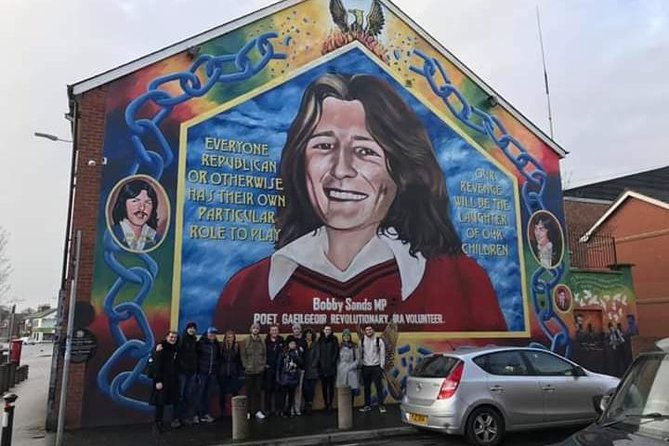 Official World Famous Belfast Taxi Tour ™ - Bobby Sands and the International Wall