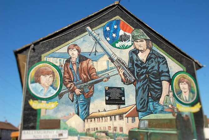 Original Private Belfast Troubles and Peace Cab/Taxi Tour 2 Hours - Crossing into the loyalist Shankill Road