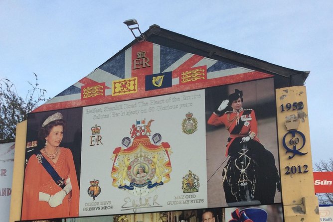 Peace Wall Taxi Tour - Shankill Road and the Unionist view