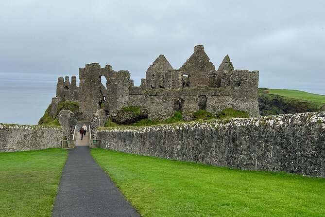 Private Coast Tour in Belfast - Optional Bushmills Distillery visit