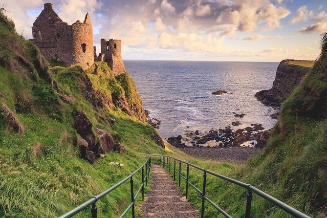 (Small Group) Shore Tour from Belfast: Giant's Causeway and Belfast Day Trip - Small group benefits, with one important warning