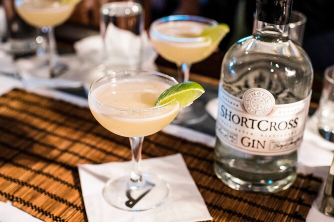 Taste & Tour: Guided Gin Tour in Belfast - Stop four: Local gin, cocktail craft, and honey