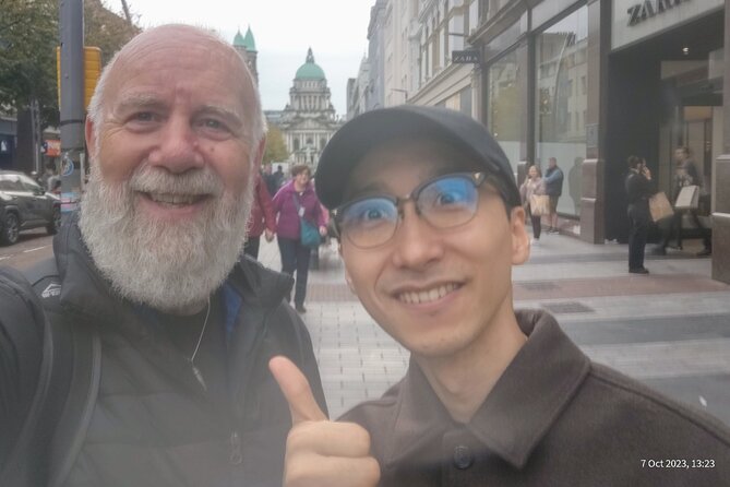 The Real Story of Belfast walking tour with a local guide - Belfast City Hall gives you the city’s opening chapter