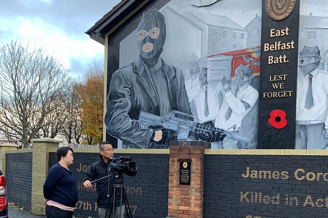 The Troubles and iconic award winning taxi 2hr private cab tour - Clonard Monastery and secret peace talks